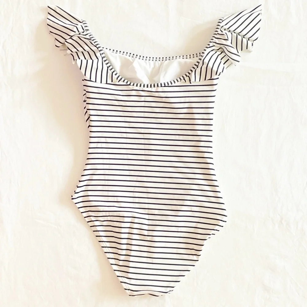 Vince Camino black and white‎ striped off-shoulder one piece swimsuit